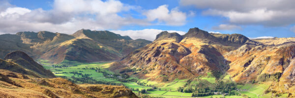 jon allison panoramic photograph of the langdale valley from lingmoor fell in autumn featuring crinkle crags and bowfell