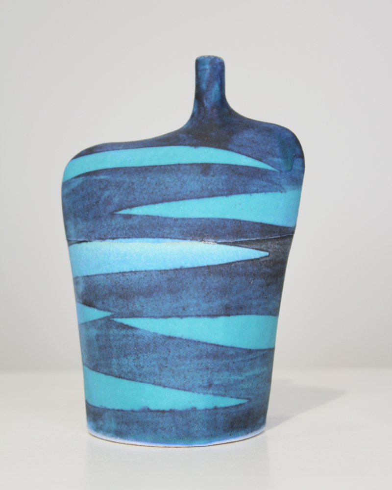 Kirsti Hannah Brown Medium Wide Bottle Waves Stoneware ceramic bottle by Kirsti Hannah Brown. Slip and resist create the colour and atmosphere of dark sea and skies.