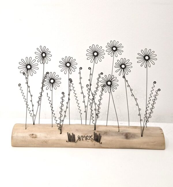 Handmade wire and driftwood sculpture by crafters Wild Grey Art