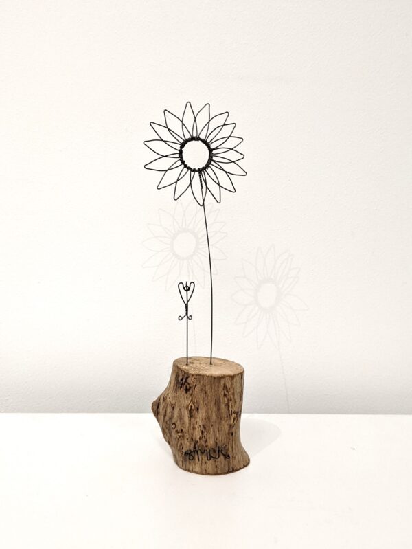 Handmade wire and driftwood sculpture by crafters Wild Grey Art
