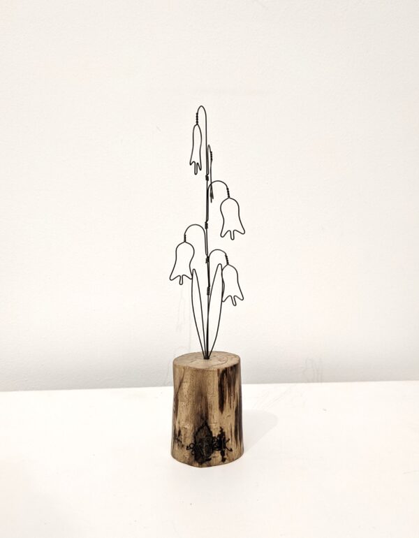 Handmade wire and driftwood sculpture by crafters Wild Grey Art