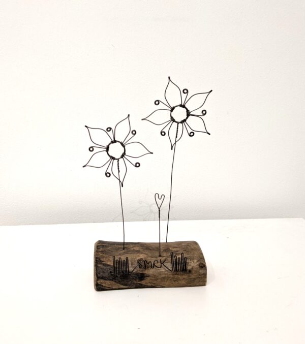 Handmade wire and driftwood sculpture by crafters Wild Grey Art