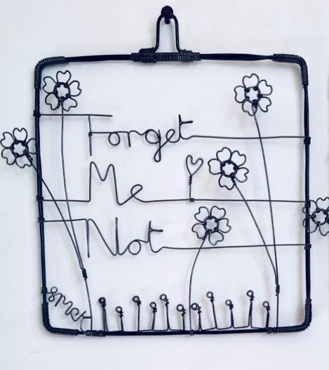 Handmade wire and driftwood sculpture by crafters Wild Grey Art
